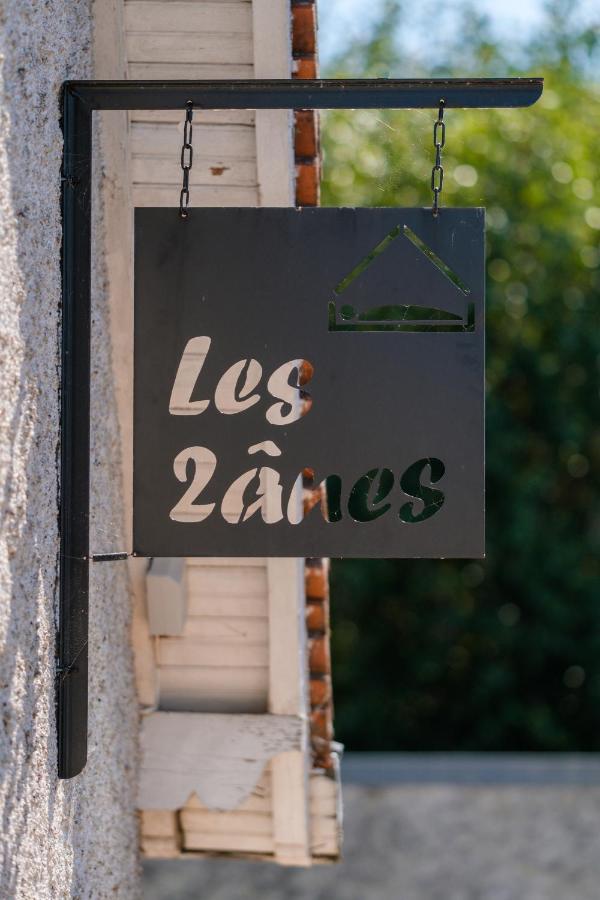 Les Deux Anes Bed and Breakfast Veuves Εξωτερικό φωτογραφία